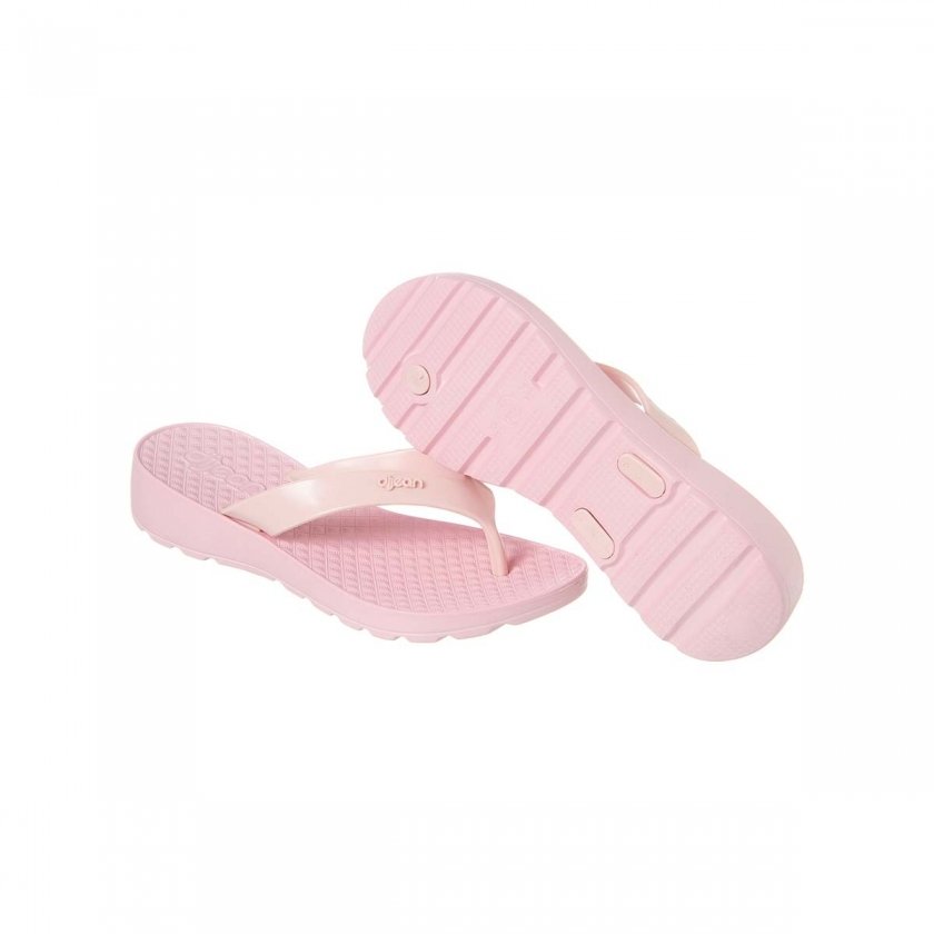 Na imagem temos um lindo chinelo de dedo feminino Dijean na cor rosa.