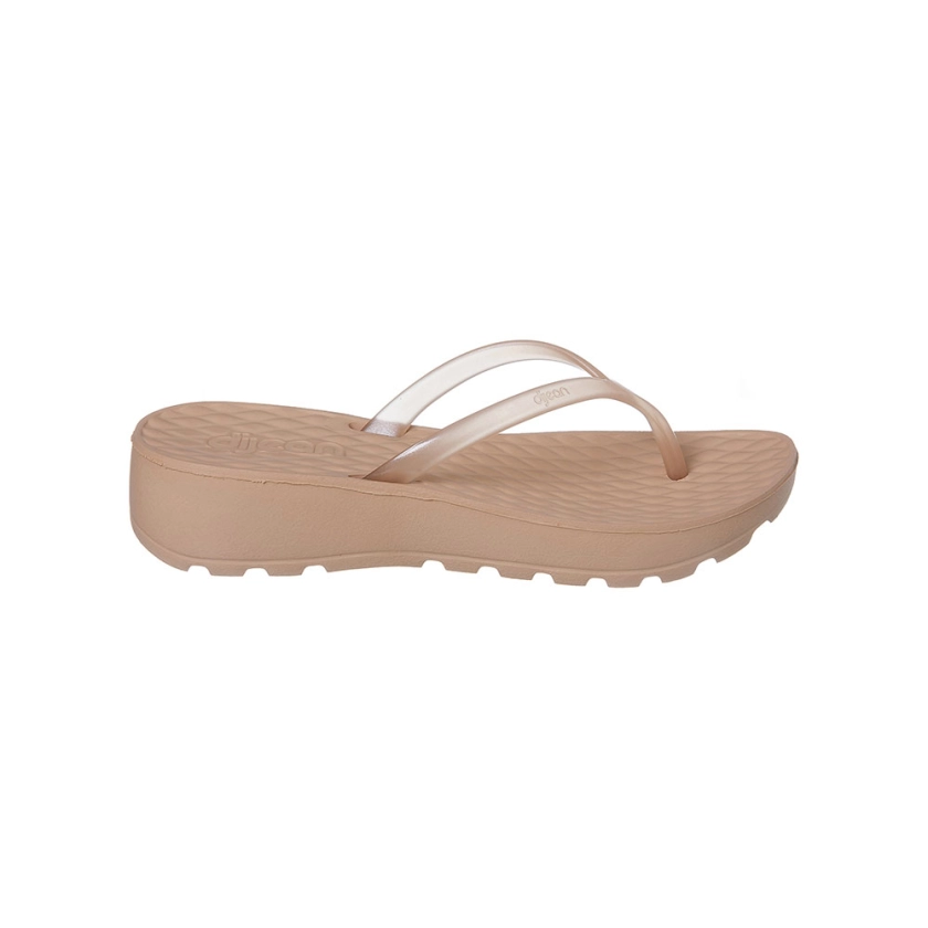 Chinelo de dedo feminino Dijean com tira fina, solado mais alto extremamente confortável e macio. Na cor nude rosado.
